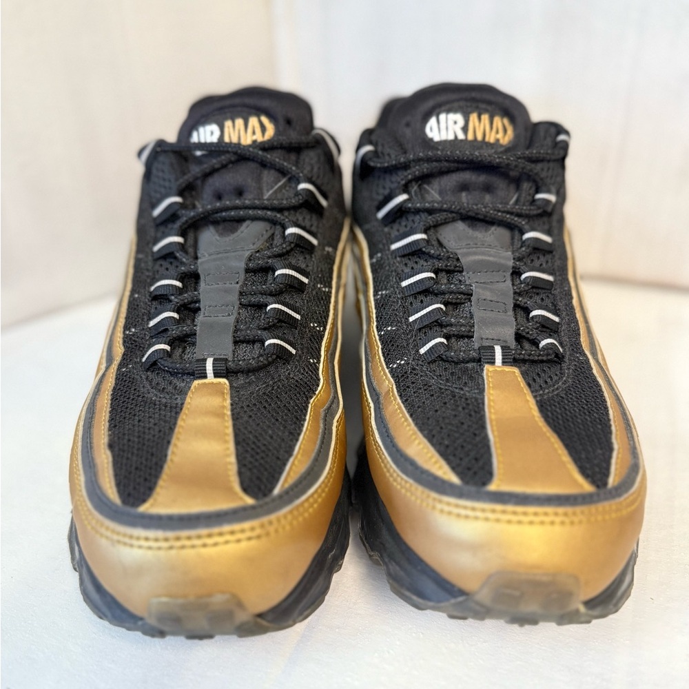 Nike Air Max 95 Metallic Gold Black 397252-015 Men’s Size 9 Rare Vintage 2010
